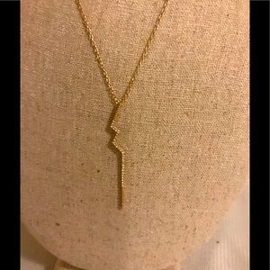 Stella & Dot lightening bolt necklace